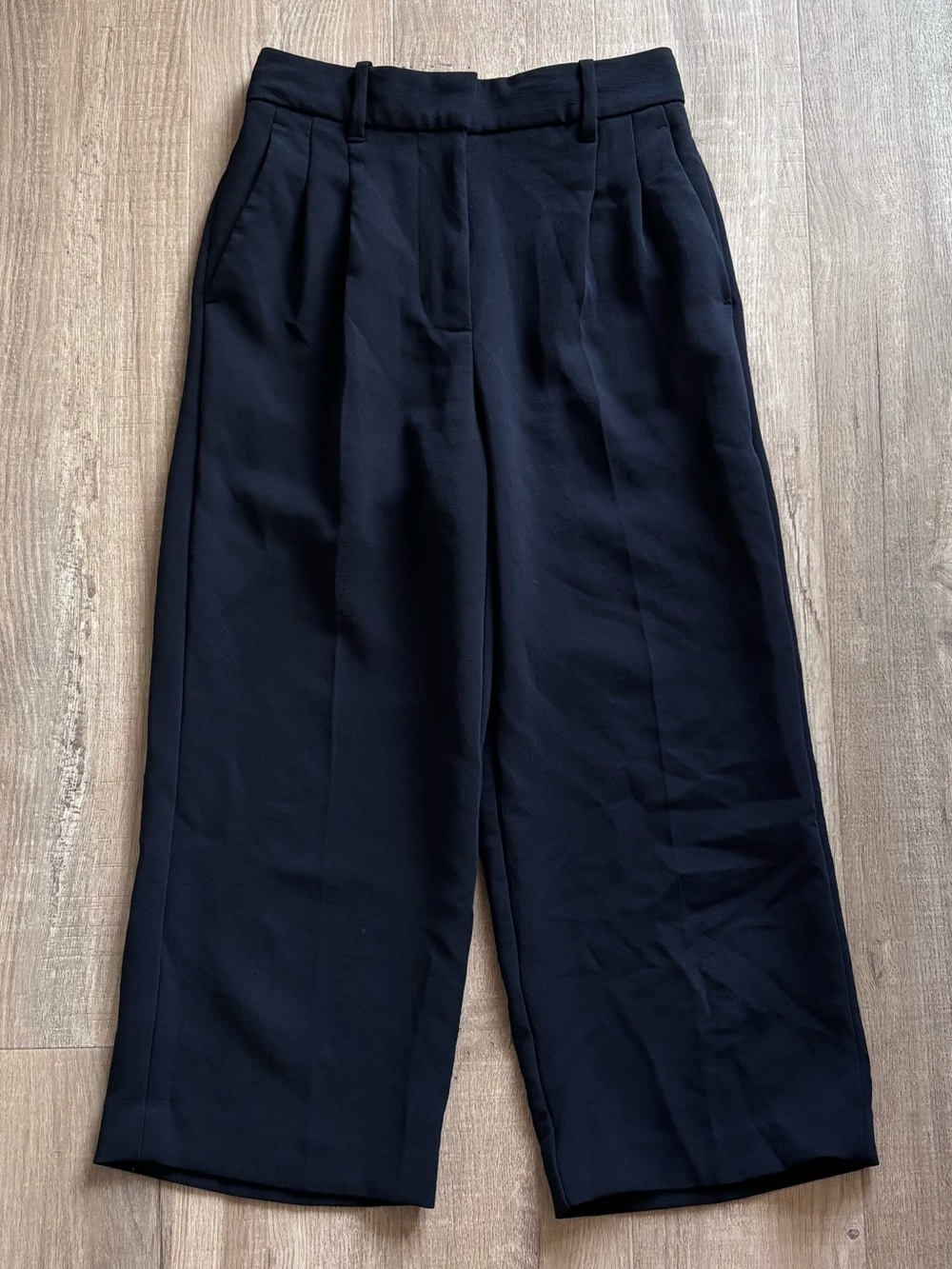 Wilfred Effortless Pant 21” in Black